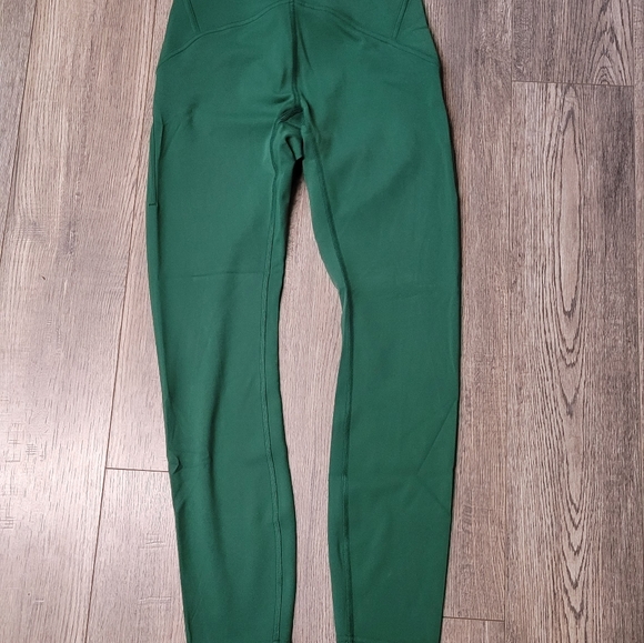 Instill High Rise Tight 25" leggings Lululemon size 4 Everglade Green - Picture 2 of 5